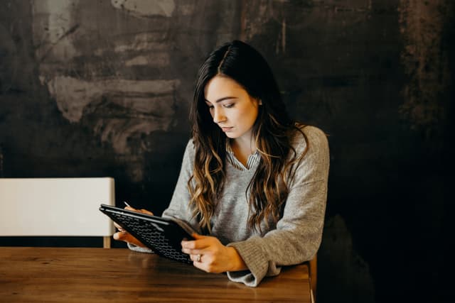 How to Write Inspection Reports Clients Actually Read